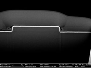 Silicon dioxide layer